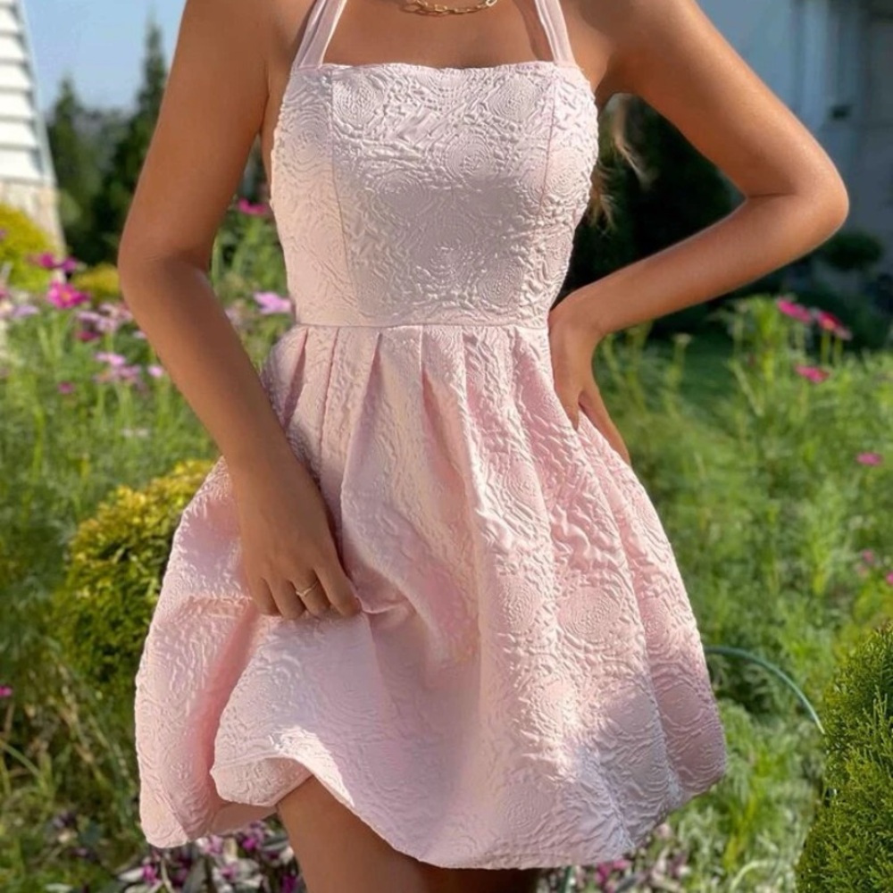 Elegant Pink Textured Dress